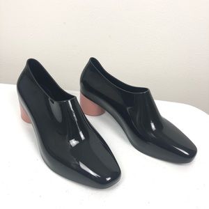 Melissa Black and Pink Heels